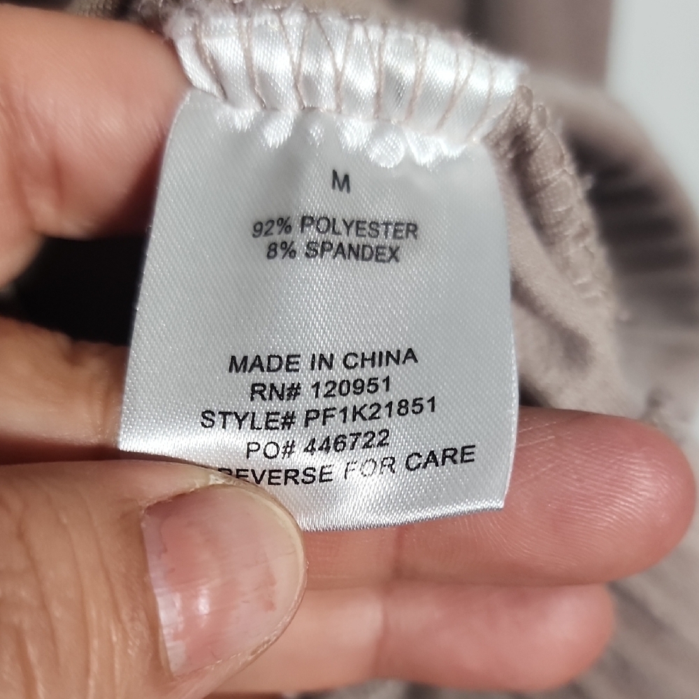 Women's Taupe Pullover Top - Picture 4 of 8